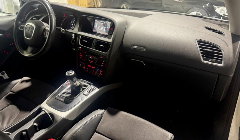 
								Audi A5 2.0 TDI DPF full									