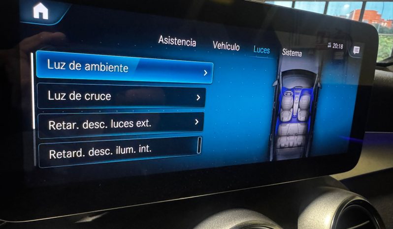 
								MERCEDES GLC 300 D 4MATIC full									