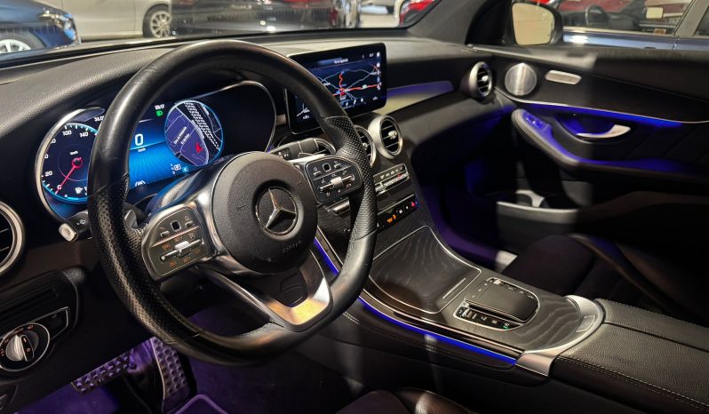 
								MERCEDES GLC 300 D 4MATIC full									