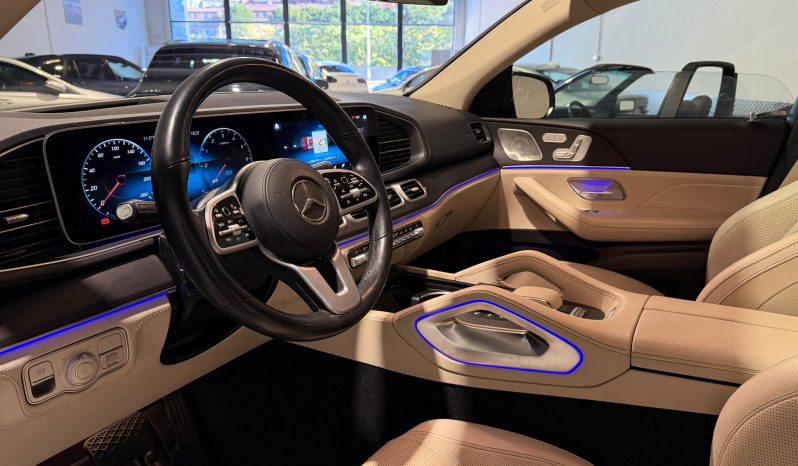 
								MERCEDES COUPÉ GLE 350 D 4MATIC full									