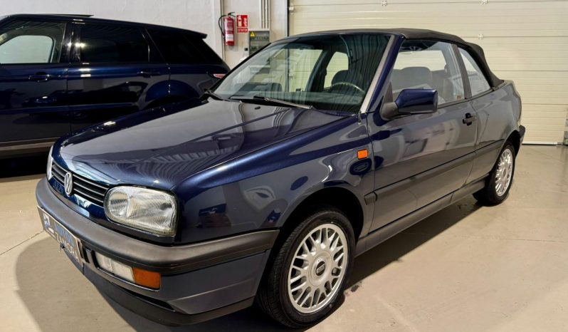 
								VOLKSWAGEN GOLF CABRIOLET 1.8 AVANTGARDE full									