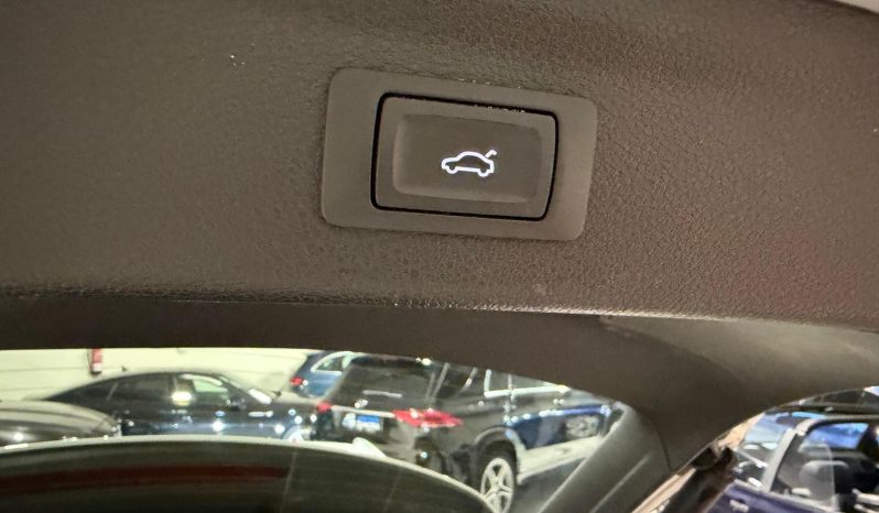 
								AUDI Q3 ADVANCE 35 TDI S TRONIC full									