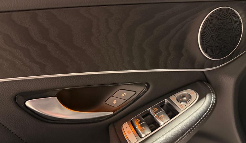 
								MERCEDES GLC 200 D 4MATIC full									