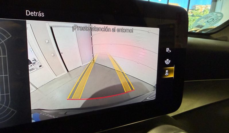 
								MERCEDES GLC 200 D 4MATIC full									