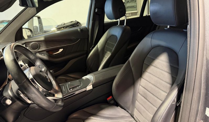 
								MERCEDES GLC 200 D 4MATIC full									