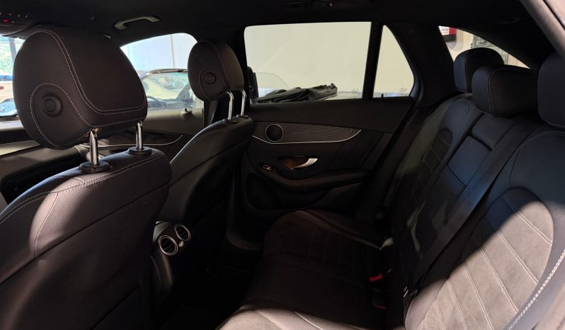 
								MERCEDES GLC 200 D 4MATIC full									