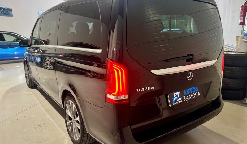 
								MERCEDES CLASE V 220 D EXCLUSIVE LARGO full									