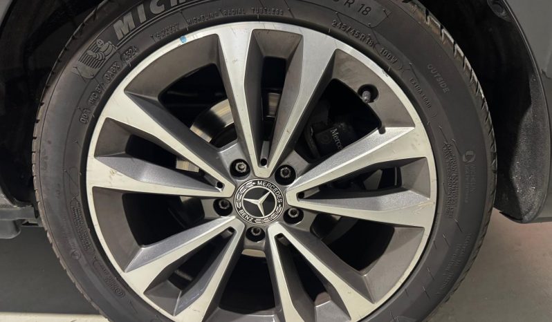 
								MERCEDES CLASE V 220 D EXCLUSIVE LARGO full									