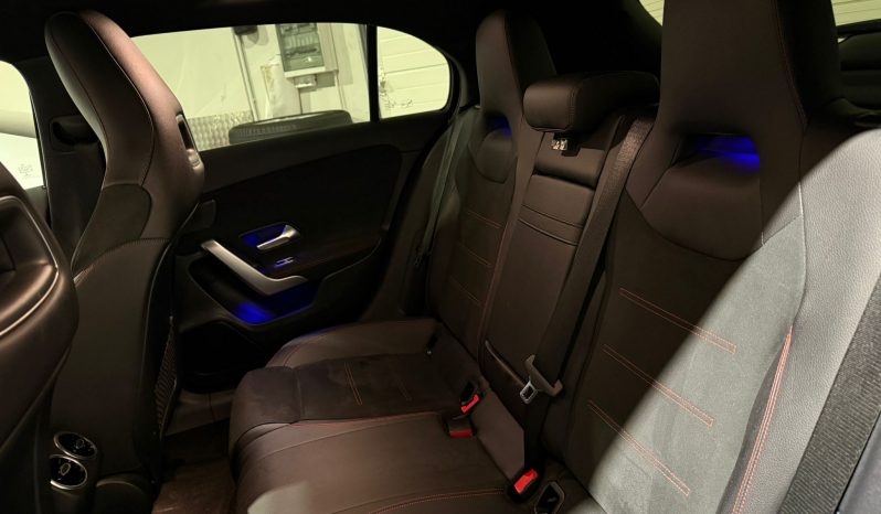 
								MERCEDES Clase A 180 d full									