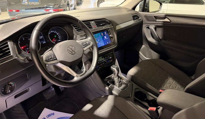 
								VOLKSWAGEN TIGUAN LIFE TDI full									