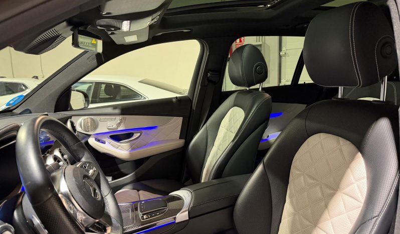 
								MERCEDES GLC 300 D 4MATIC full									