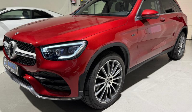 
								MERCEDES GLC 300 D 4MATIC full									