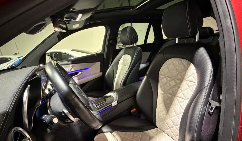 
								MERCEDES GLC 300 D 4MATIC full									