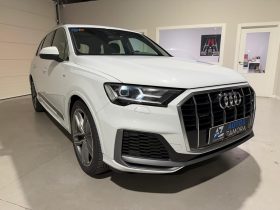 AUDI Q7 S LINE PLUS