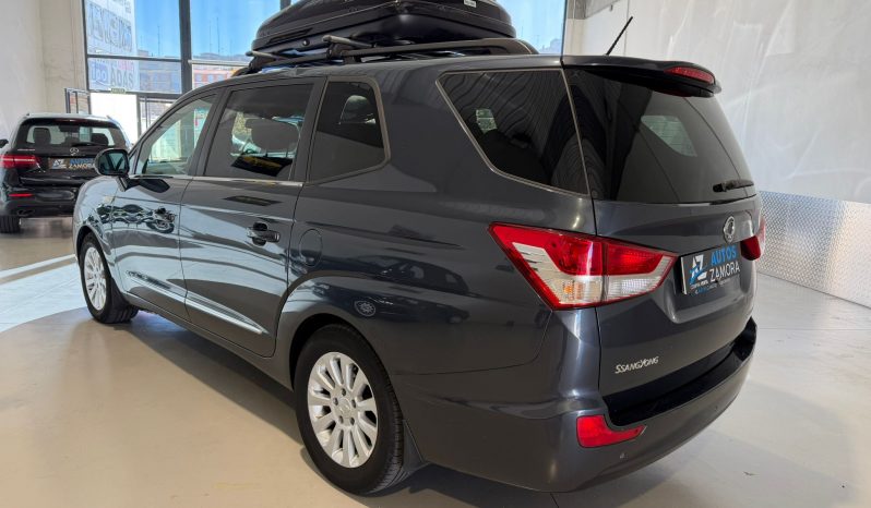 
								SSANGYONG RODIUS XDI 2.0 LIMITED full									