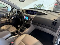 
										SSANGYONG RODIUS XDI 2.0 LIMITED full									