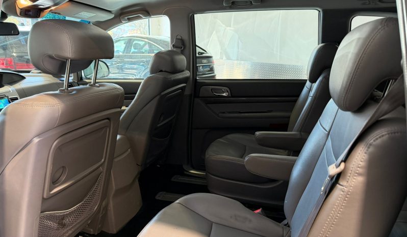 
								SSANGYONG RODIUS XDI 2.0 LIMITED full									