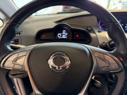 
										SSANGYONG RODIUS XDI 2.0 LIMITED full									