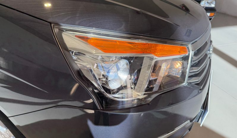 
								SSANGYONG RODIUS XDI 2.0 LIMITED full									