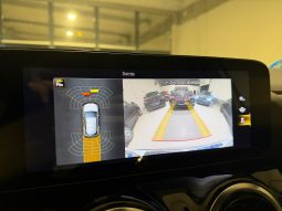 
										MERCEDES GLA 250 E full									