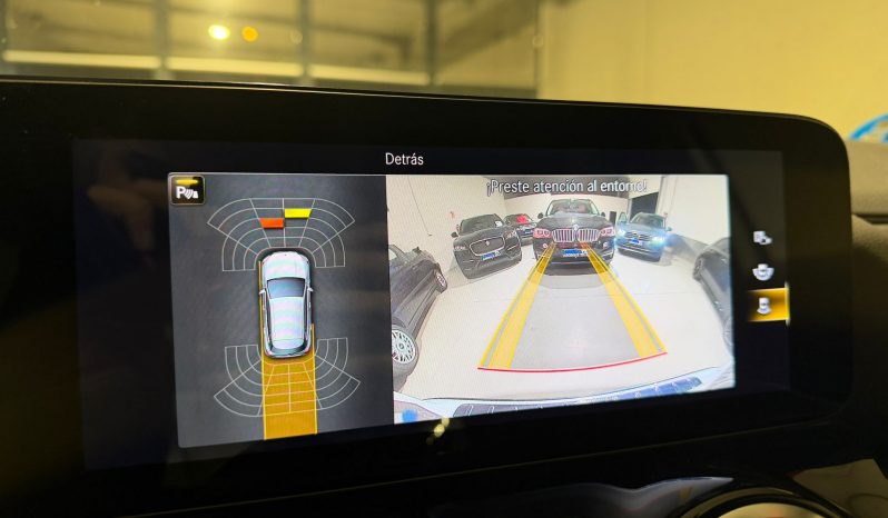 
								MERCEDES GLA 250 E full									