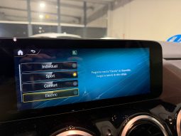 
										MERCEDES GLA 250 E full									