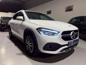 MERCEDES GLA 250 E